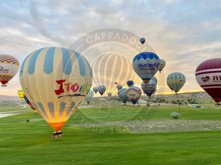 cappadocia, cappadocia turkey, cappadocia balloon flight, cappadocia hot air balloon, cappadocia private balloon flight, cappadocia balllon ticket, cappadocia balloon flgiht, cappadocia woi tour travel, cappadocia balloon watching tour