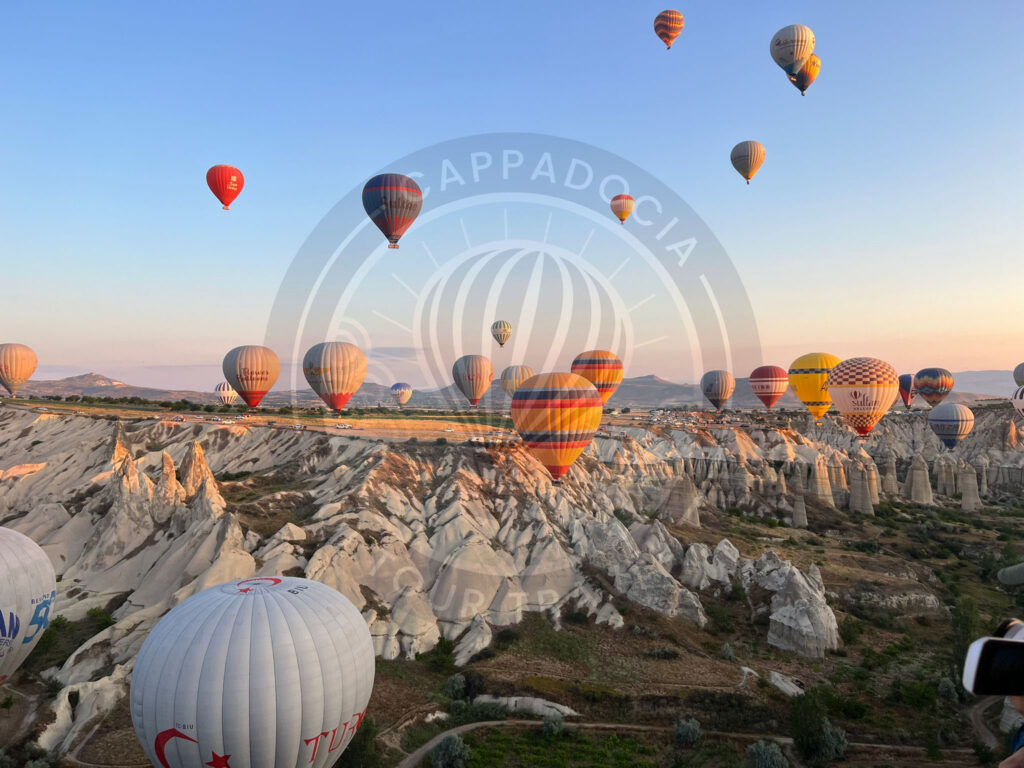 cappadocia, cappadocia turkey, cappadocia balloon flight, cappadocia hot air balloon, cappadocia private balloon flight, cappadocia balllon ticket, cappadocia balloon flgiht, cappadocia woi tour travel